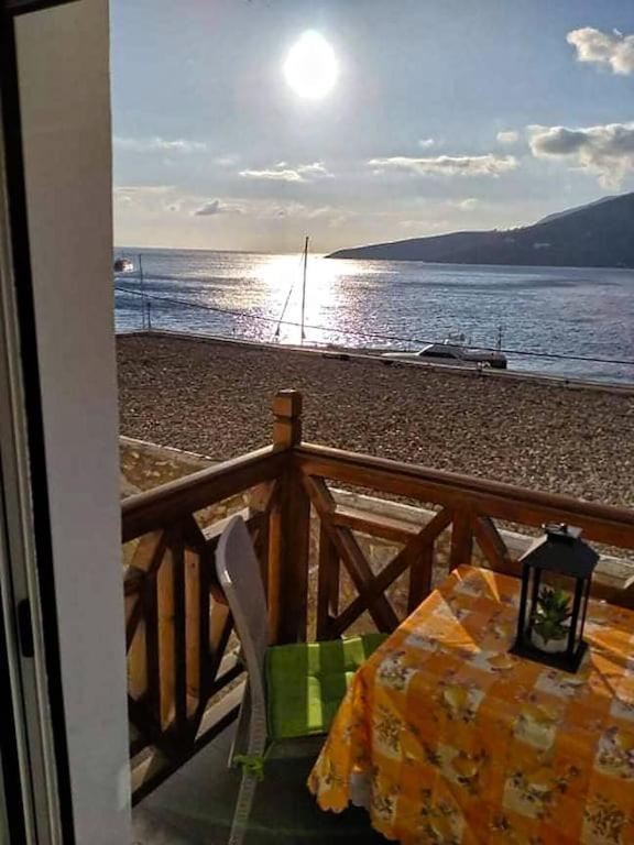 Ornella'S & Laura'S Secret Place Ливадия Экстерьер фото